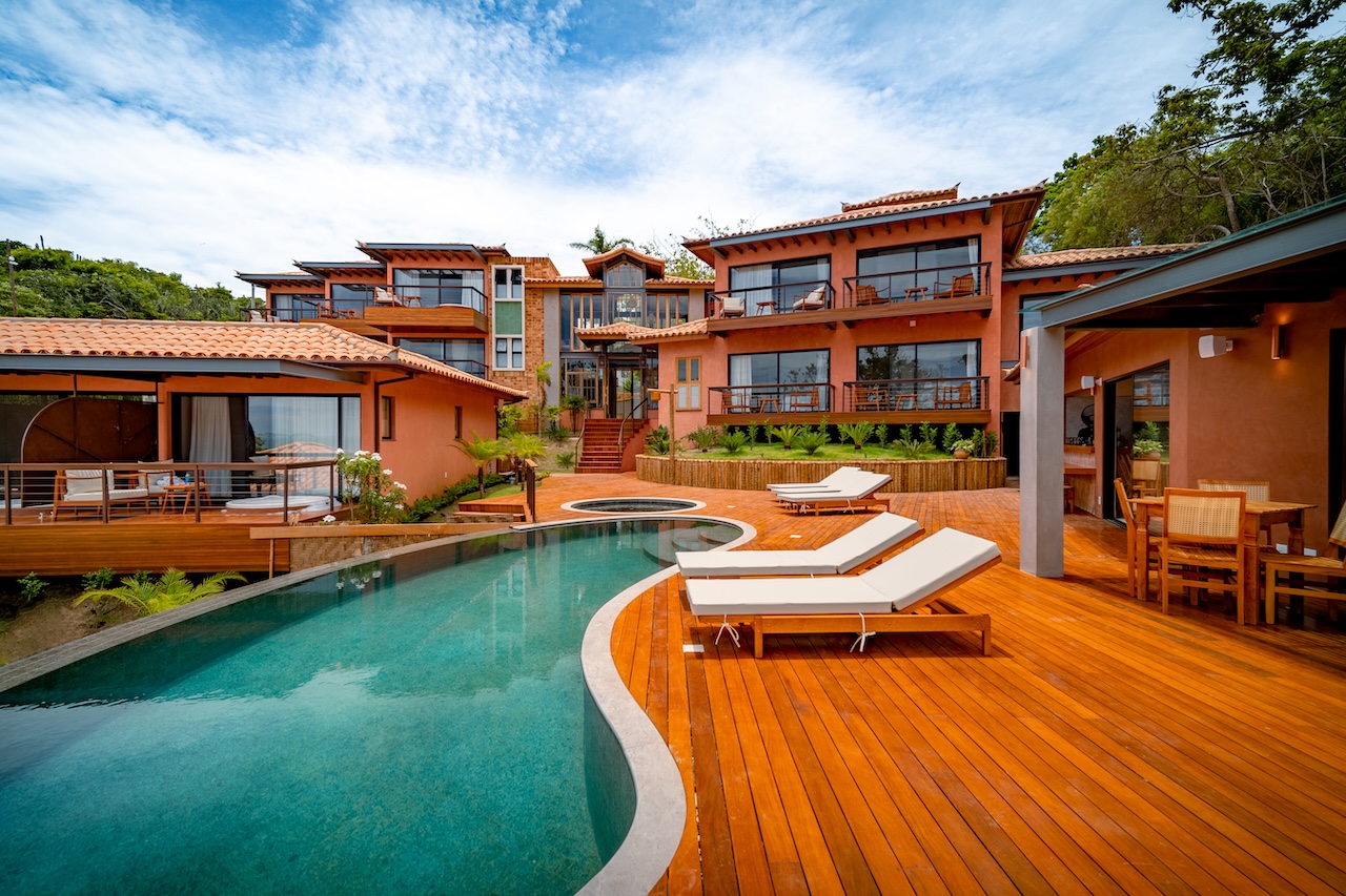 Piscina deck